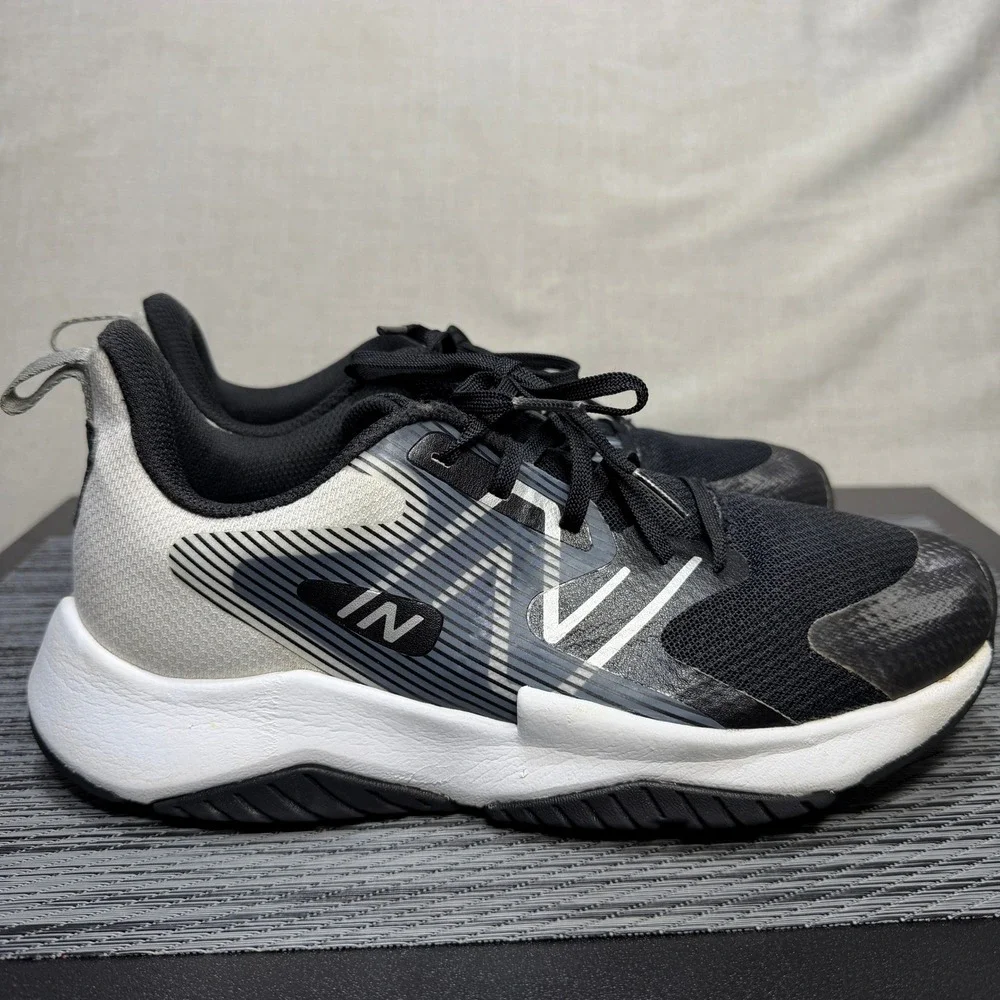 New Balance Rave Run V2 Shoes - Womens 6.5 - Black DynaSoft Running